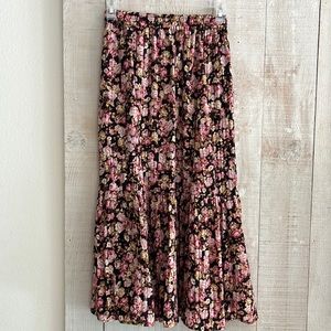 H&M floral mid length skirt